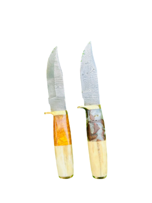 Beautiful Damascus Steel Hunting Knive (SKN-57)