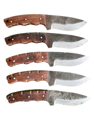 CUSTOM HANDMADE CARBON STEEL SURVIVAL KNIVE (SKN-113)